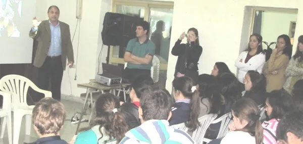 El Programa del Concejo se presentó por primera vez en una escuela especial