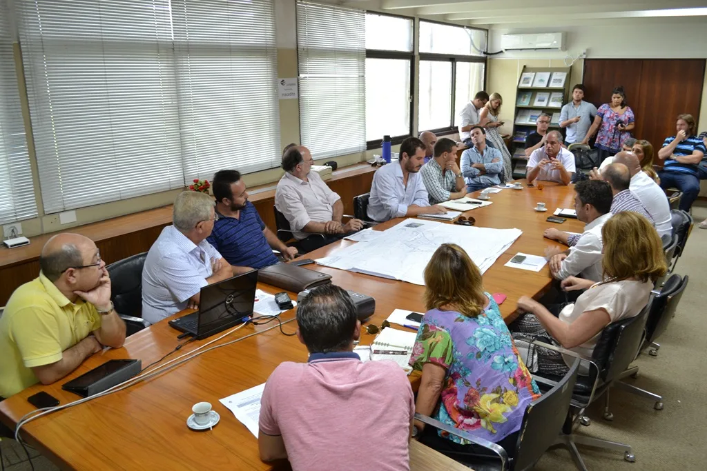 Concejales se reunieron con representantes del INA por la crecida del Paraná