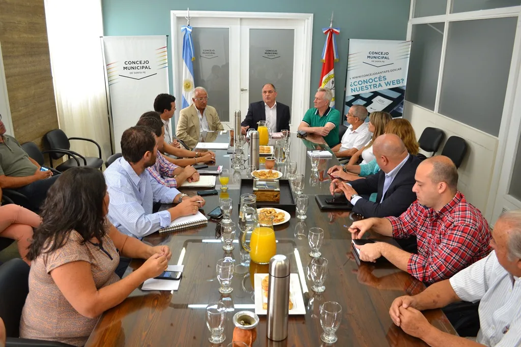 Los Concejales mantuvieron un encuentro con la Mesa de Entidades Productivas de Santa Fe