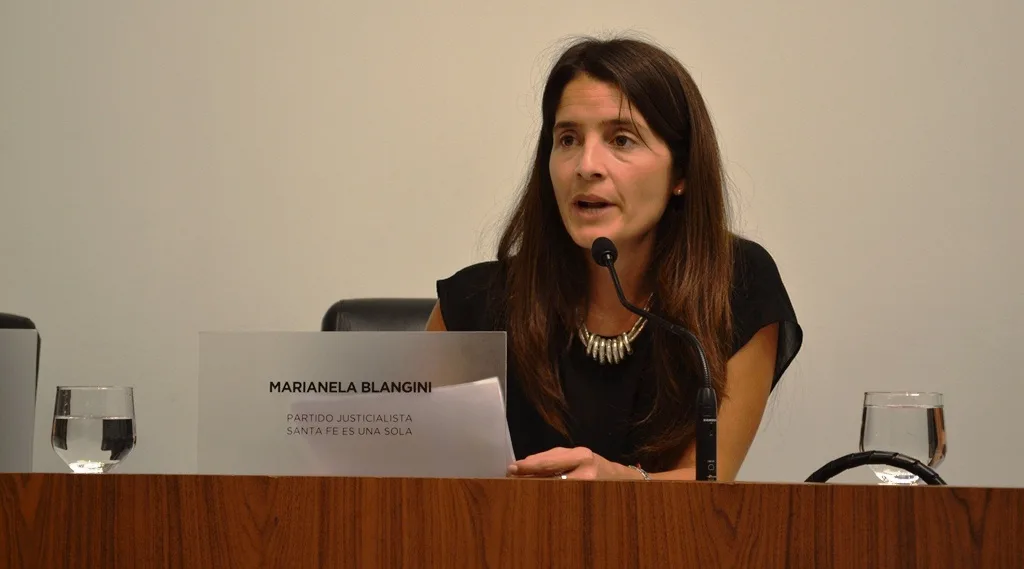 Solicitan estudios para ordenar el tránsito en las inmediaciones de establecimientos educativos