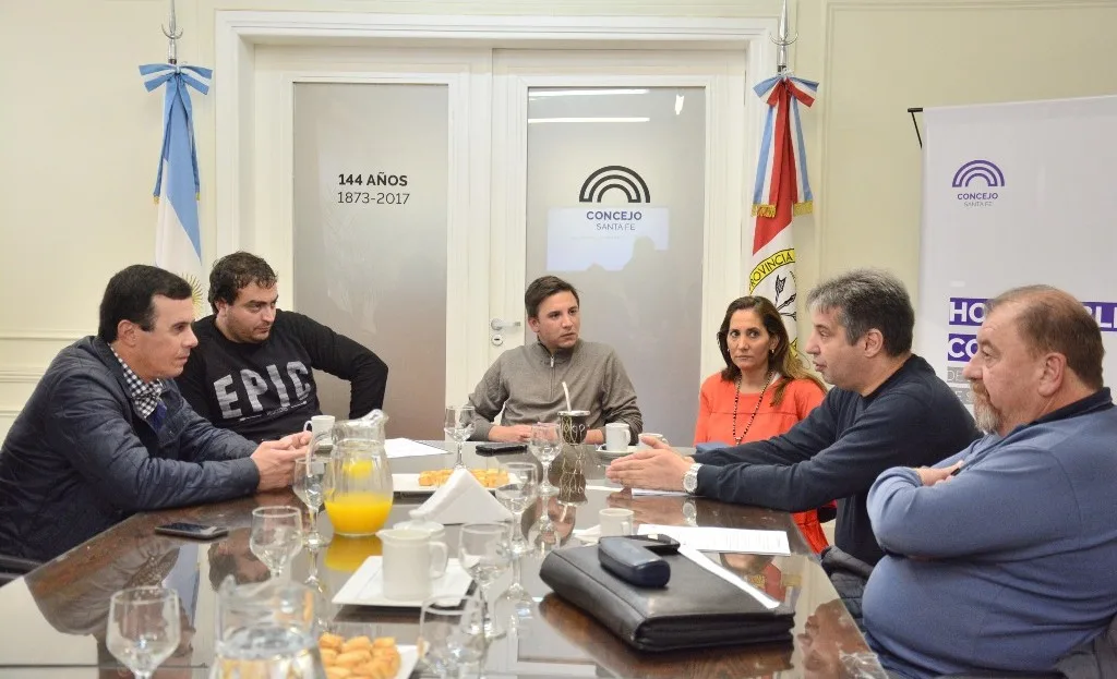 Concejales recibieron a representantes gremiales de Vialidad Nacional
