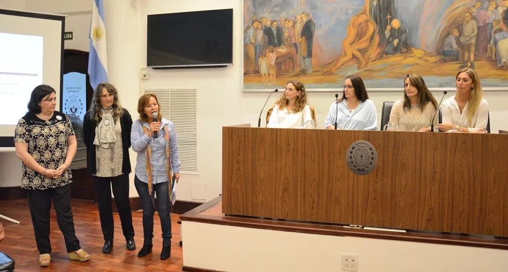 Foro de concientización sobre Fibromialgia, "la enfermedad invisible"