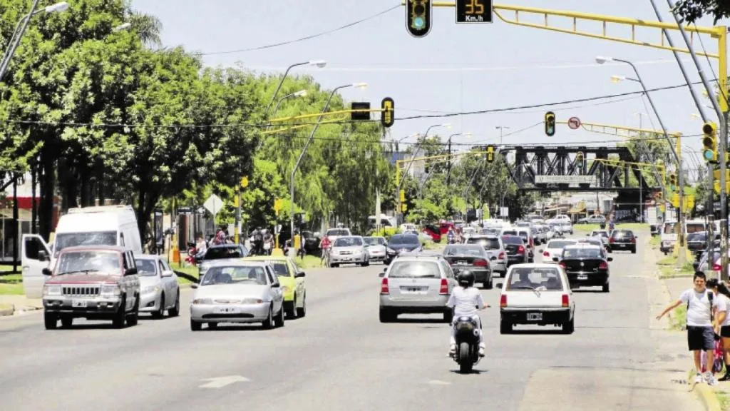 Disponen realizar los estudios para la puesta en valor de cinco avenidas de la ciudad