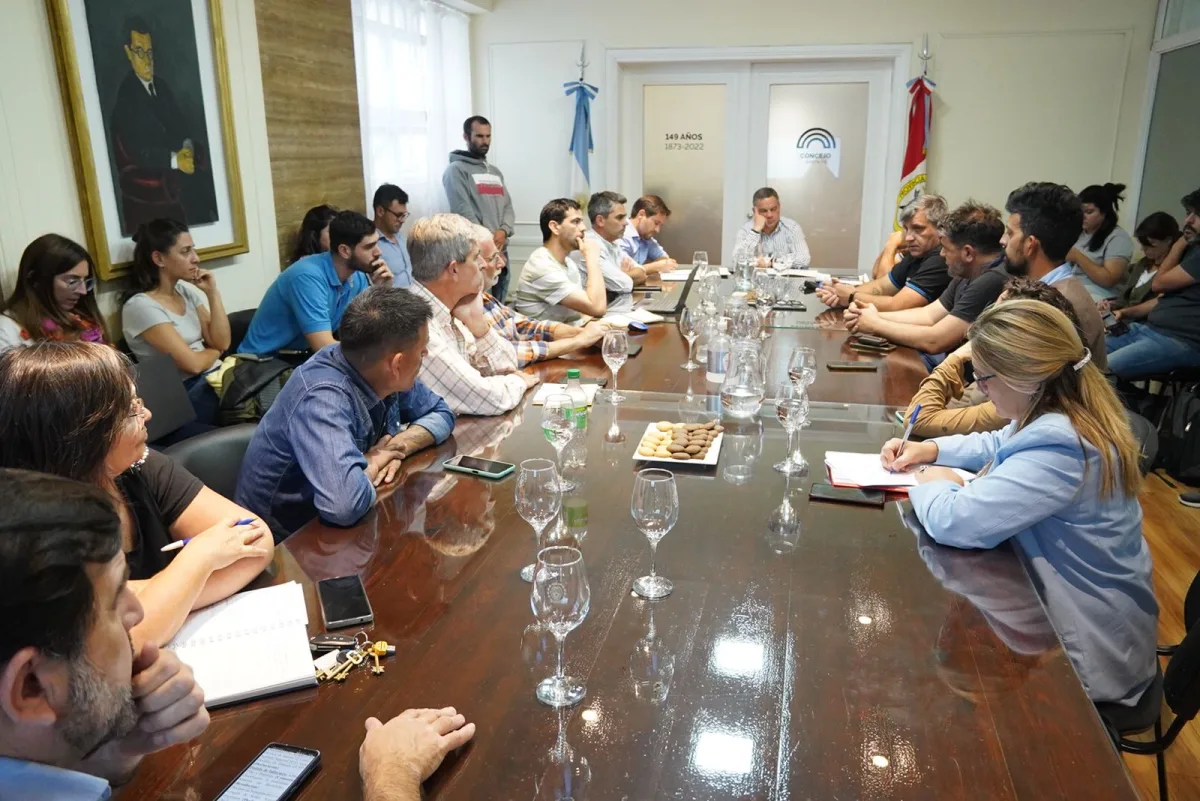 Nocturnidad: continúan las reuniones de trabajo