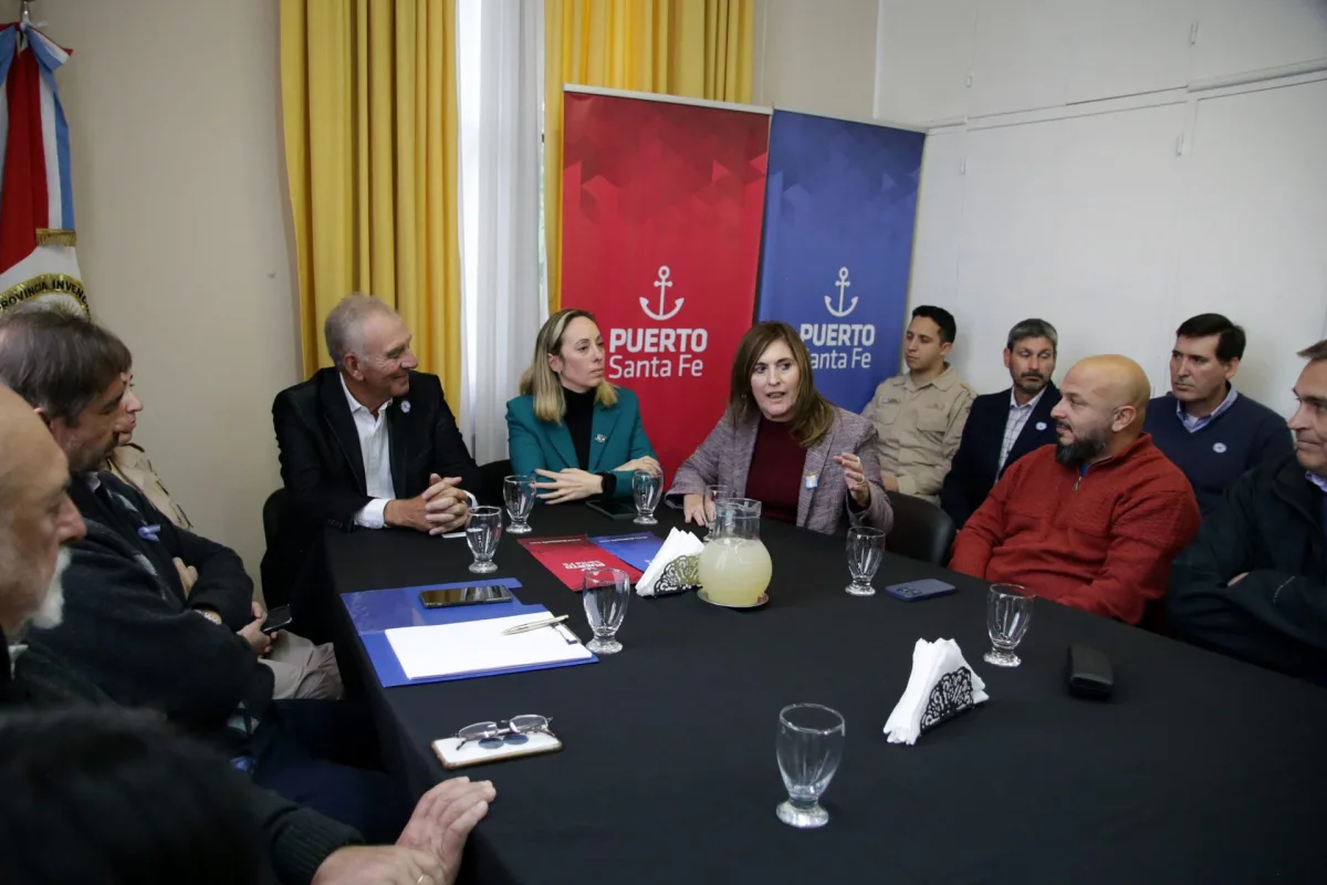Se avanza en un documento conjunto para reafirmar el rol de Santa Fe en la Hidrovía