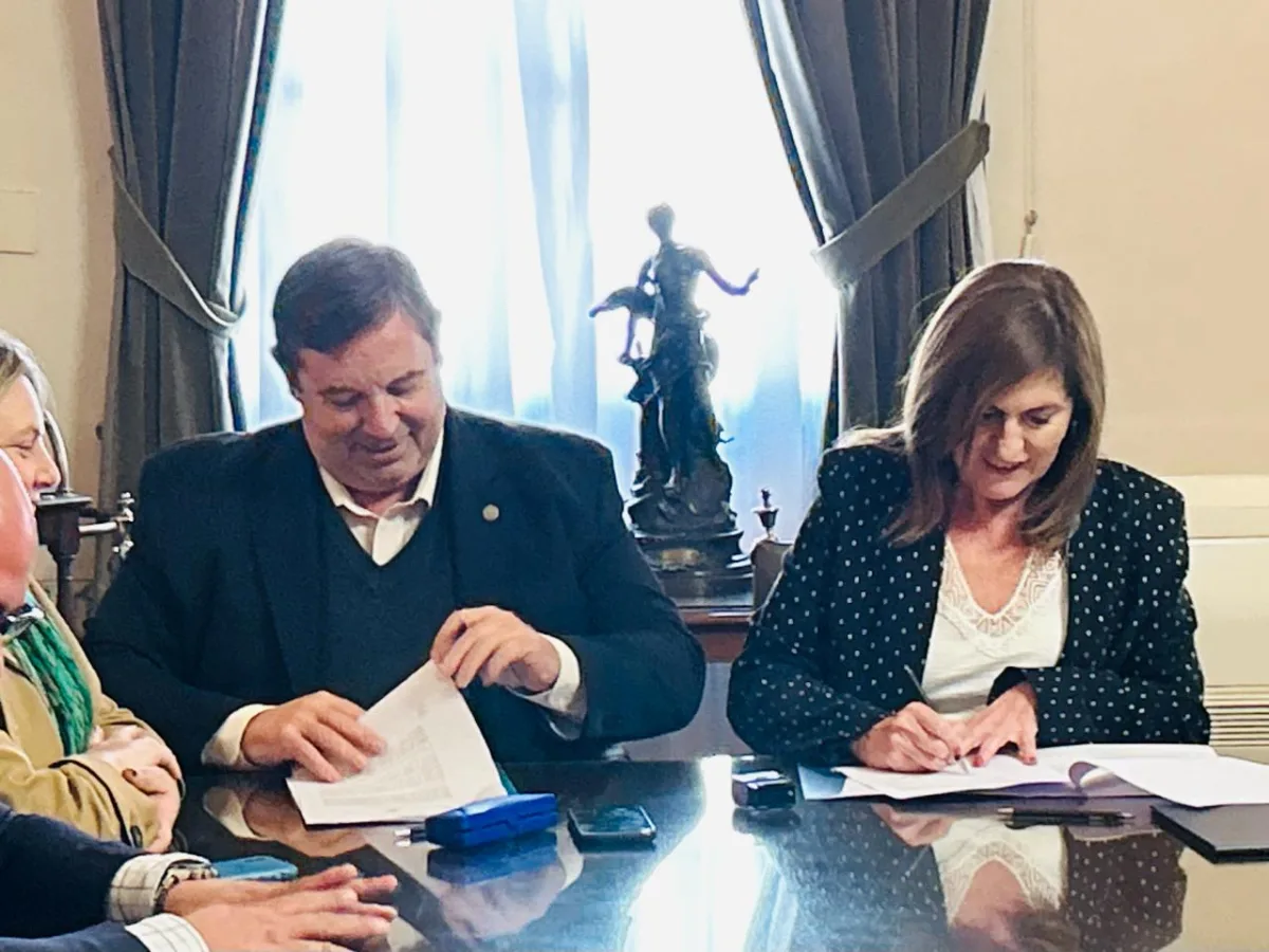 El Concejo lanza las becas ACERCAR para facilitar la formación en oficios