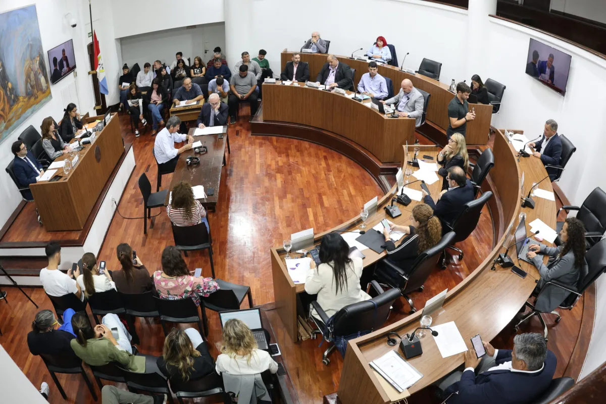 Sesión Ordinaria Nº8. Reunión Nº1450. Primer Período Ordinario