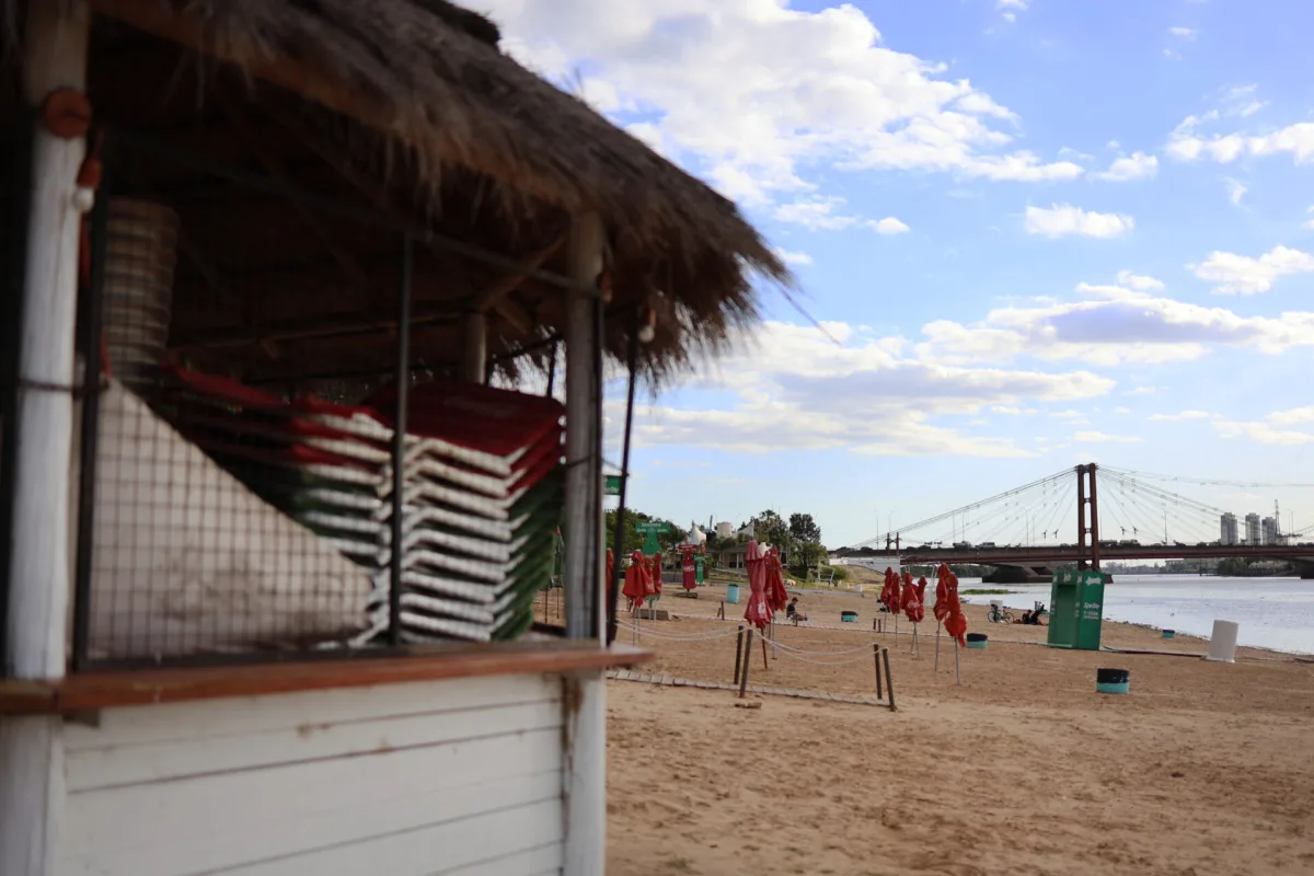 La ciudad prepara sus playas para la temporada estival y para los juegos Suramericanos