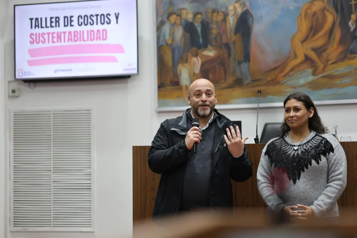 Emprendedores de la ciudad se capacitaron en el Concejo