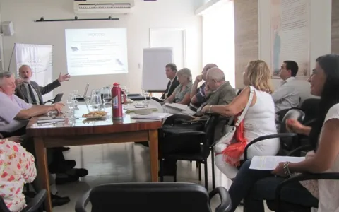 El Secretario de Energía de la Provincia expuso en el Concejo Municipal