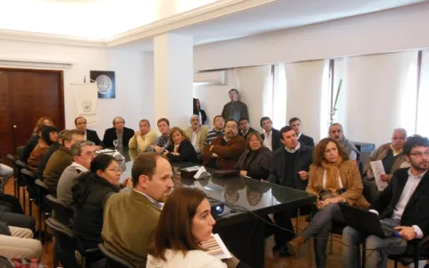 Presentaron una experiencia de Carriles Exclusivos para el Transporte Público