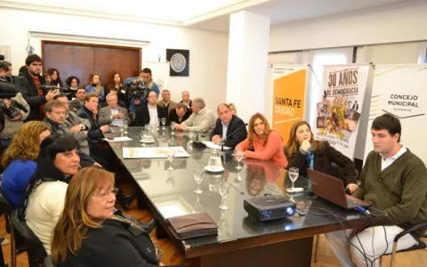 Santa Fe celebrará 30 años de Democracia con una muestra de humor político