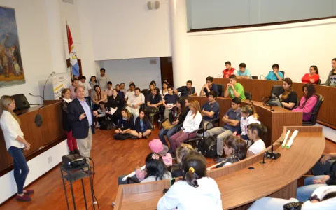 La higiene urbana, el eje de una nueva capacitación del Concejo Joven