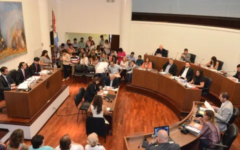 A partir del año próximo, el Secretario General del municipio deberá concurrir al Concejo a brindar informes sobre la marcha de la gestión