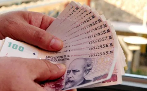 Instan a empresas de servicios públicos aceptar pago en efectivo en oficinas comerciales