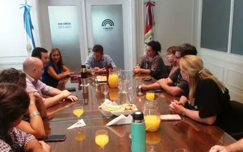 Concejales recibieron a la familia Gigliotti-Morla