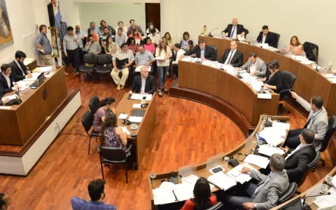 Solicitan dejar sin efecto el aumento de tarifas de la EPE