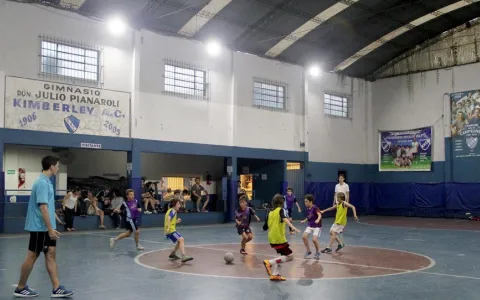 Plan de ahorro energético: proponen recambio de luminarias Led en clubes y vecinales