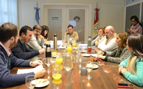 Concejales se reunieron con funcionarios para implementar el Fondo de Asistencia Vecinal