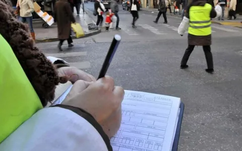 Disponen régimen excepcional de regularización para el pago de multas de tránsito de 2017