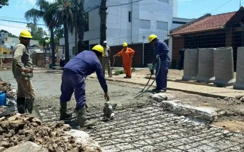 Desagües Espora y Mariano Comas: establecen beneficios tributarios para frentistas