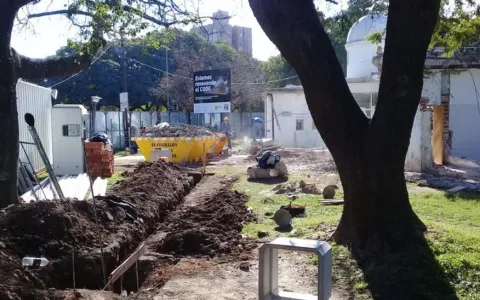 Preocupa la paralización de la obra en el Centro de Observadores del Espacio