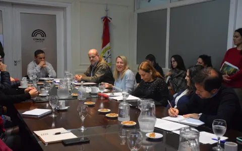 Nocturnidad: la agenda de reuniones avanzó este jueves