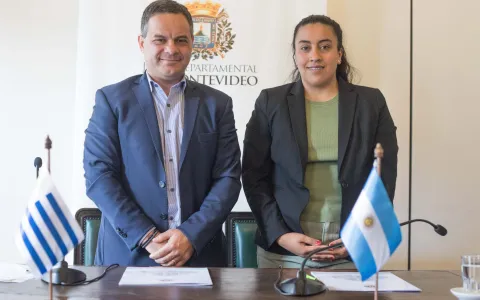 El Concejo Municipal firmó un acuerdo de cooperación con la Junta de Montevideo