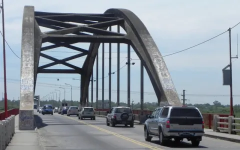 Puente Carretero: una deuda histórica para los vecinos
