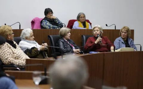 Personas mayores: los agentes municipales recibirán capacitación sobre sus derechos