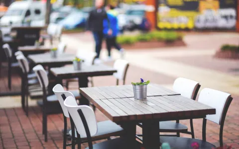 Solicitan información detallada acerca de los balcones gastronómicos