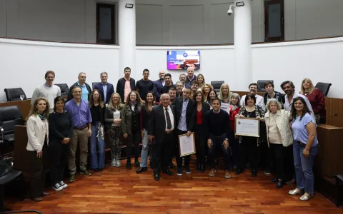 El Concejo distinguió a Bruno Rodriguez, primera persona ciega en recibirse de Ingeniero en Sistemas en la UTN