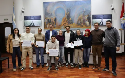 El Concejo Municipal entregó los premios “Gol de mi ciudad”